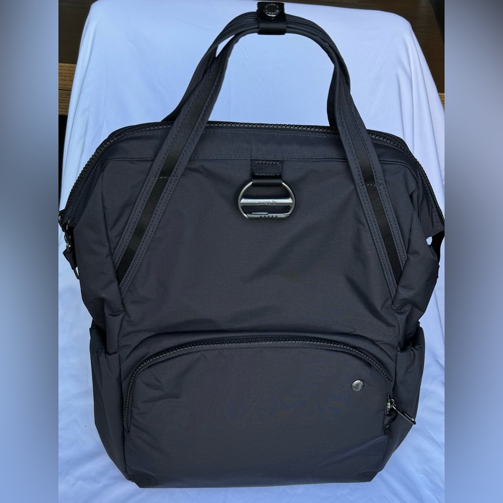 Pacsafe CX Anti-Theft Backpack - Picture 3 of 7